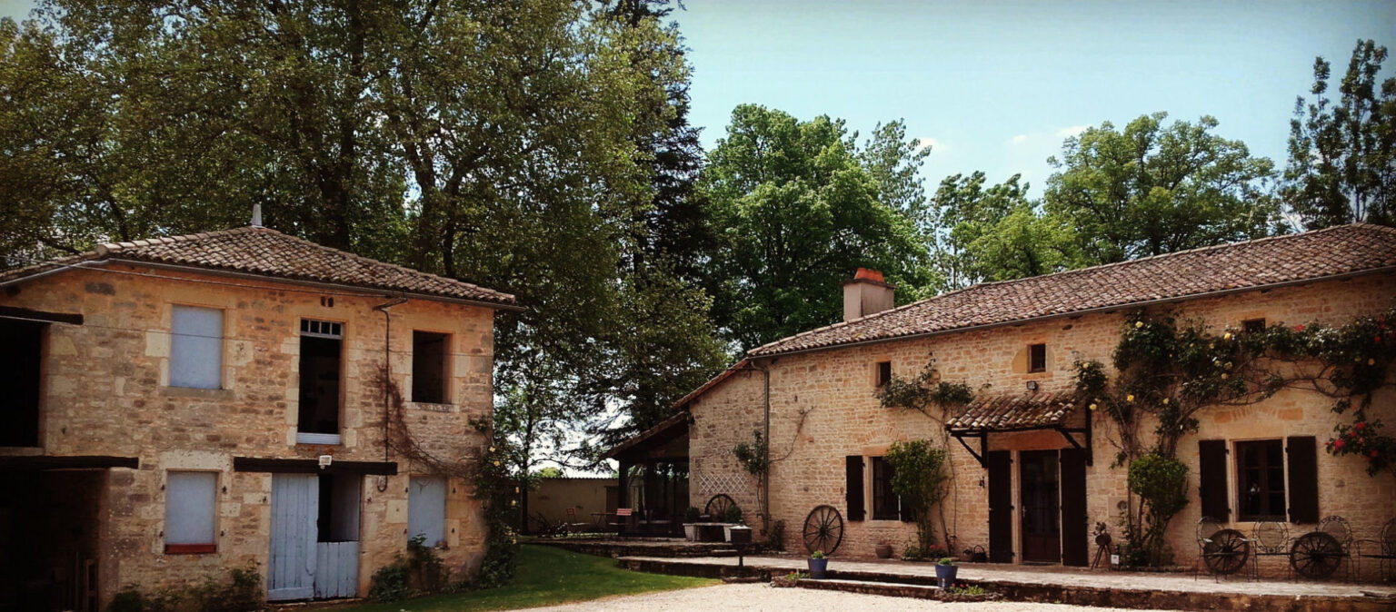 Le Petit Moulin - B&B Rooms And Self-catering Gites