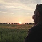 Watch the sunset over the fields Homepage